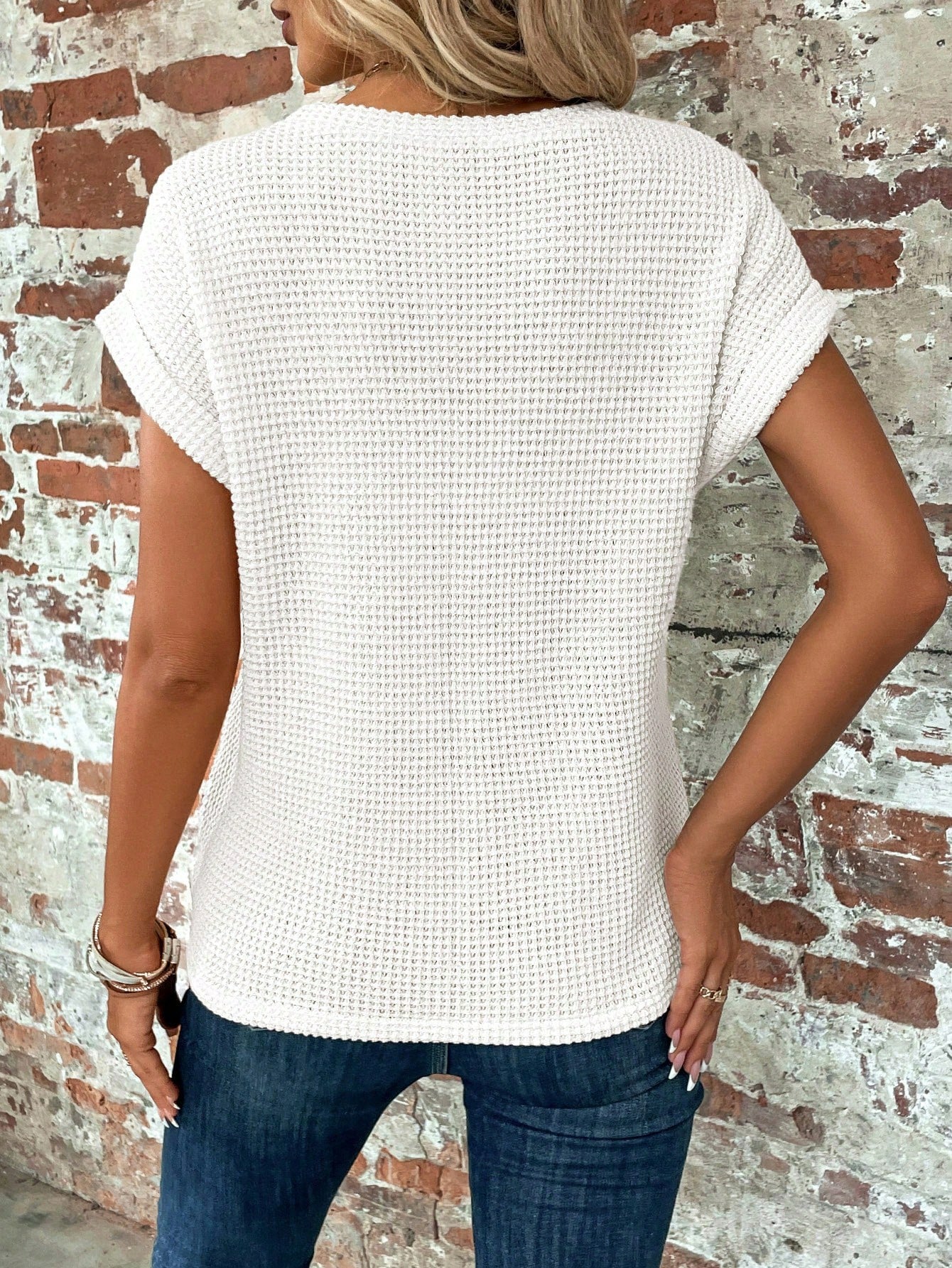 Womens's Solid Batwing Sleeve Tee