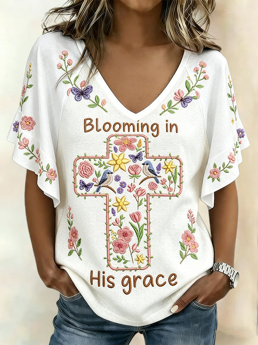 Women's Floral Faith Jesus Lover Blooming In His Grace Printed T-Shirt